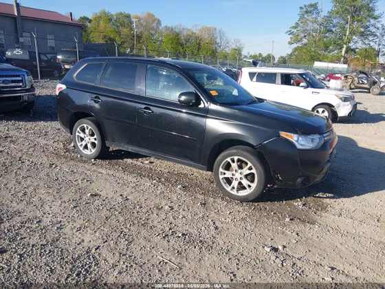 2014 Mitsubishi Outlander SE