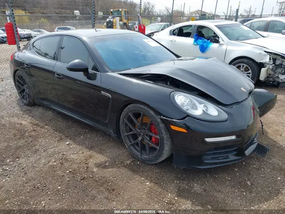 2014 Porsche Panamera S