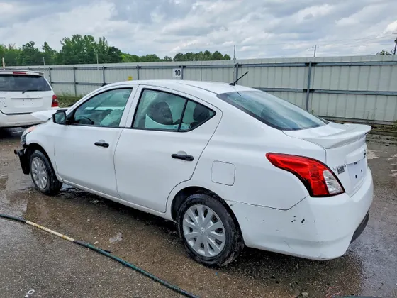 2019 Nissan Versa Sedan S