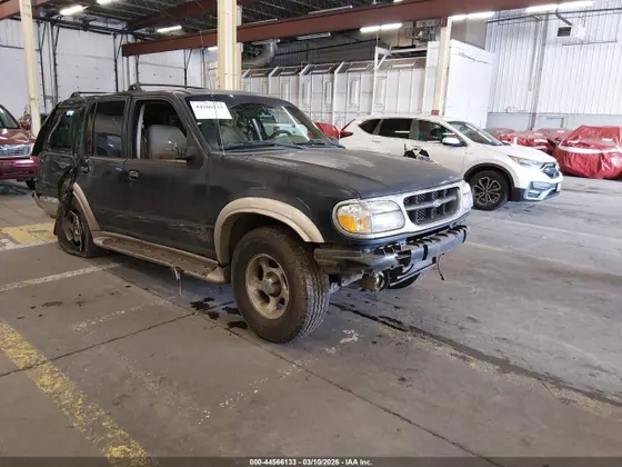 1999 Ford Explorer XLT