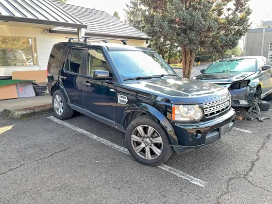 2013 Land Rover LR4 LUX
