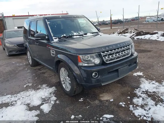 2014 Land Rover LR4 LUX