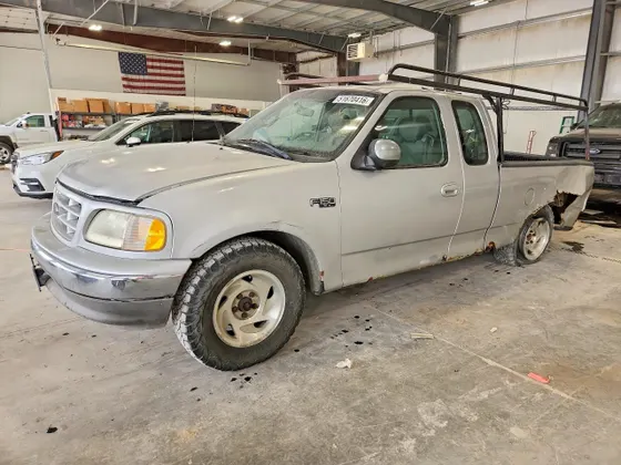 2001 Ford F-150 XL