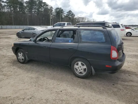 1999 Daewoo Nubira CDX