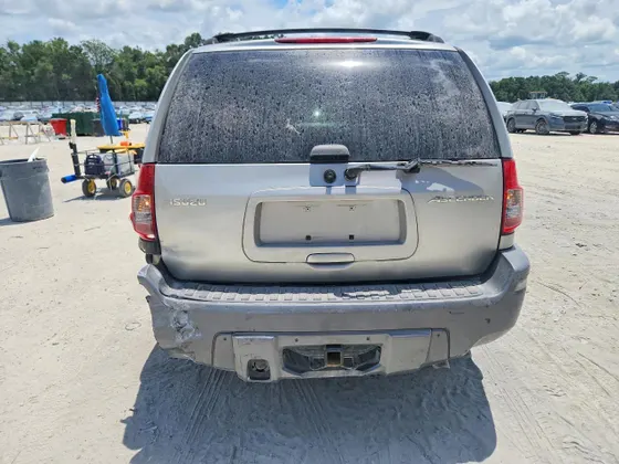 2005 Isuzu Ascender S