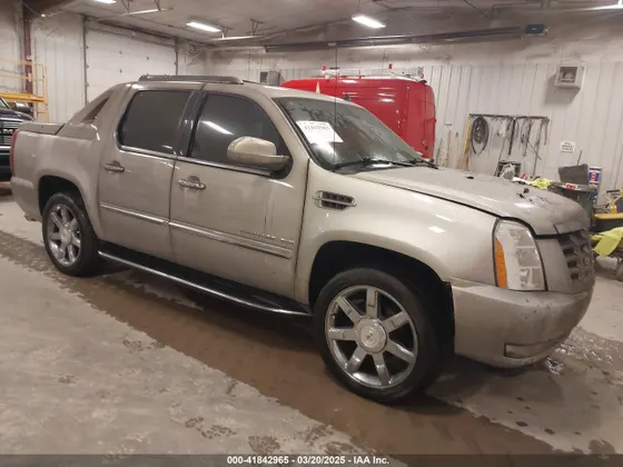 2011 Cadillac Escalade EXT Luxury
