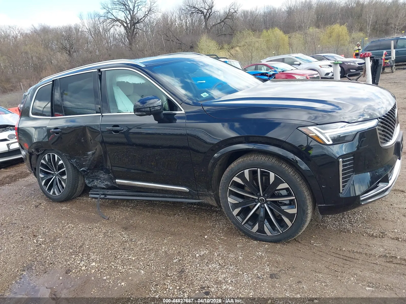2025 Volvo XC90 Plug-In Hybrid Ultra