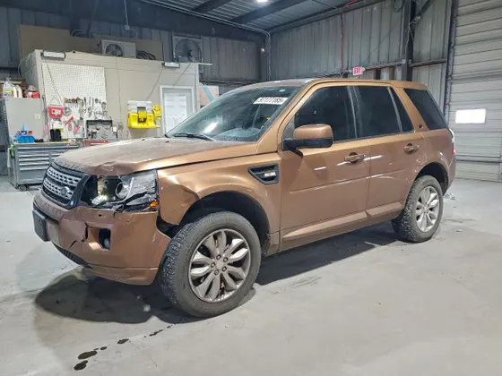 2015 Land Rover LR2 HSE LUX