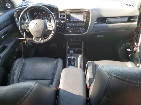2016 Mitsubishi Outlander GT