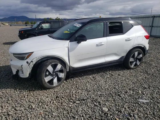2023 Volvo XC40 Recharge Pure Electric Ultimate