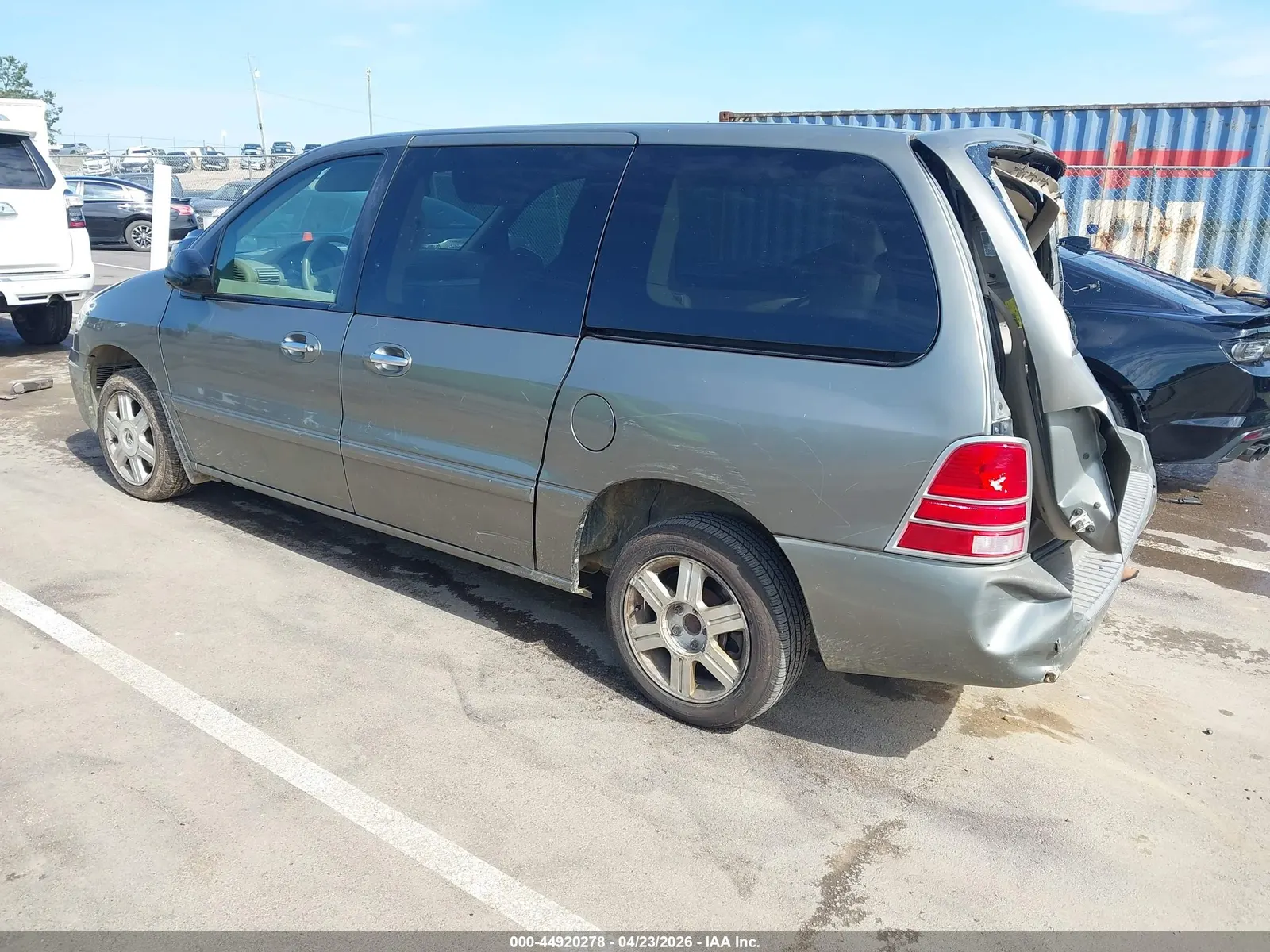 2004 Mercury Monterey Convenience