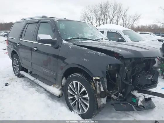 2017 Lincoln Navigator Select