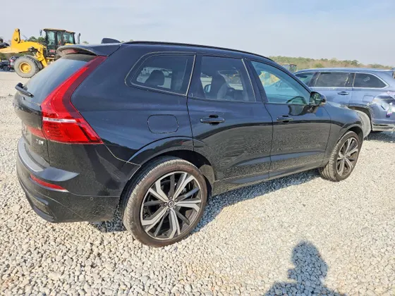 2025 Volvo XC60 Plug-In Hybrid Ultra