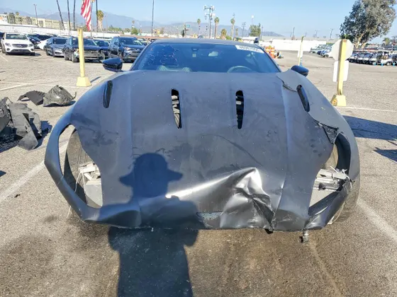 2021 Aston Martin DB11 V8