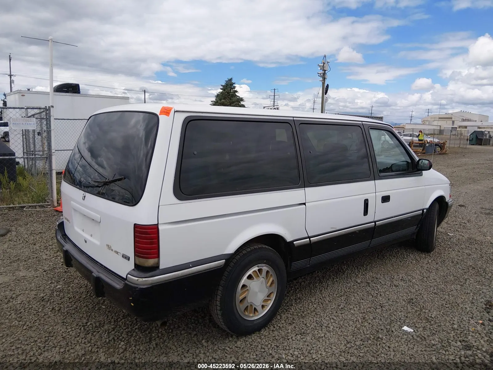 1992 Plymouth GRAND VOYAGER LE