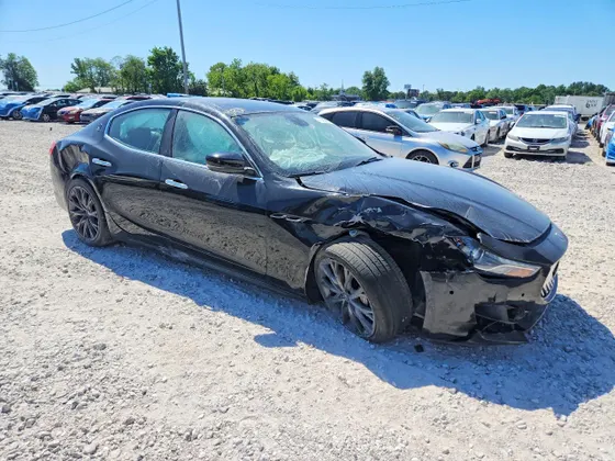 2020 Maserati Ghibli