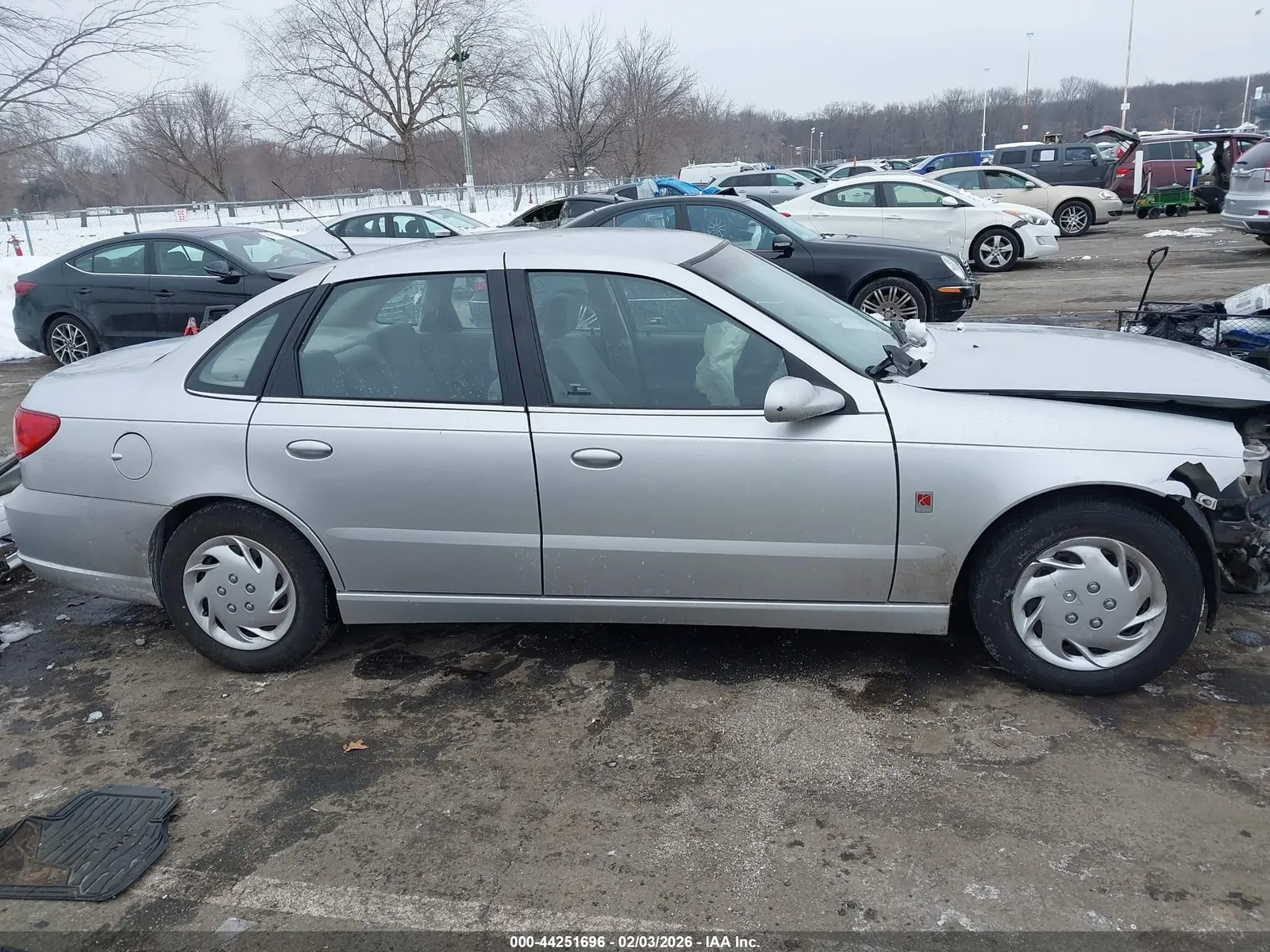 2004 Saturn L-Series L300 1