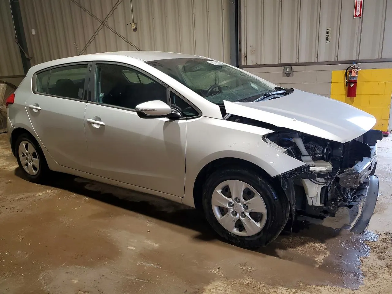 2017 Kia Forte5 LX