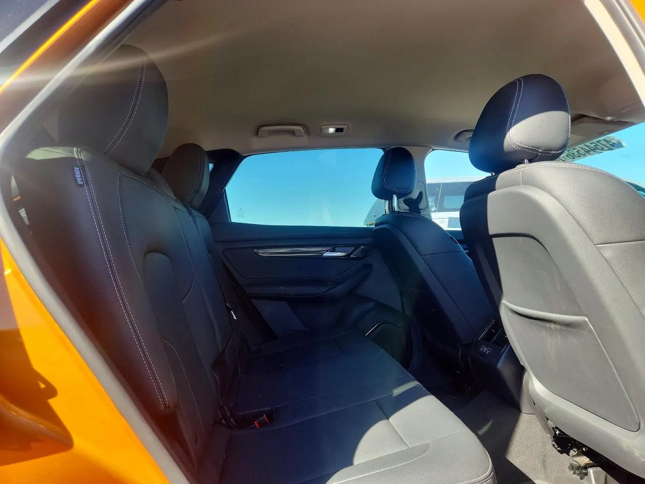 2024 VinFast VF 8 Eco