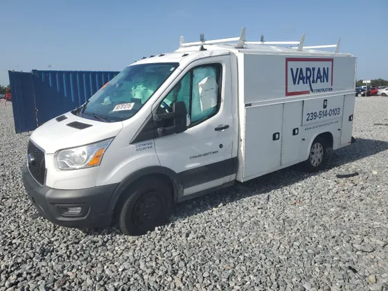 2022 Ford Transit Cutaway T-350