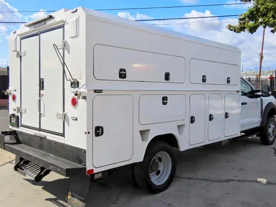 2024 Ford Super Duty F-450 DRW XL