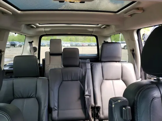 2011 Land Rover LR4 LUX