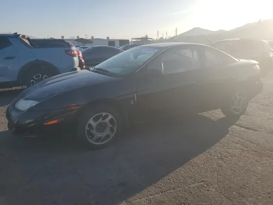 2002 Saturn SC SC1