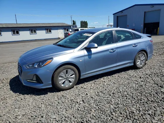 2018 Hyundai Sonata Hybrid SE