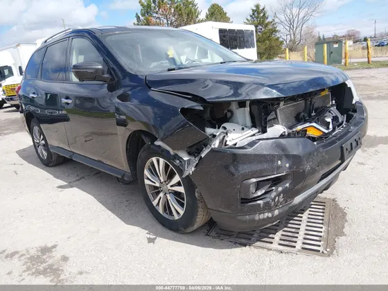 2020 Nissan Pathfinder SL
