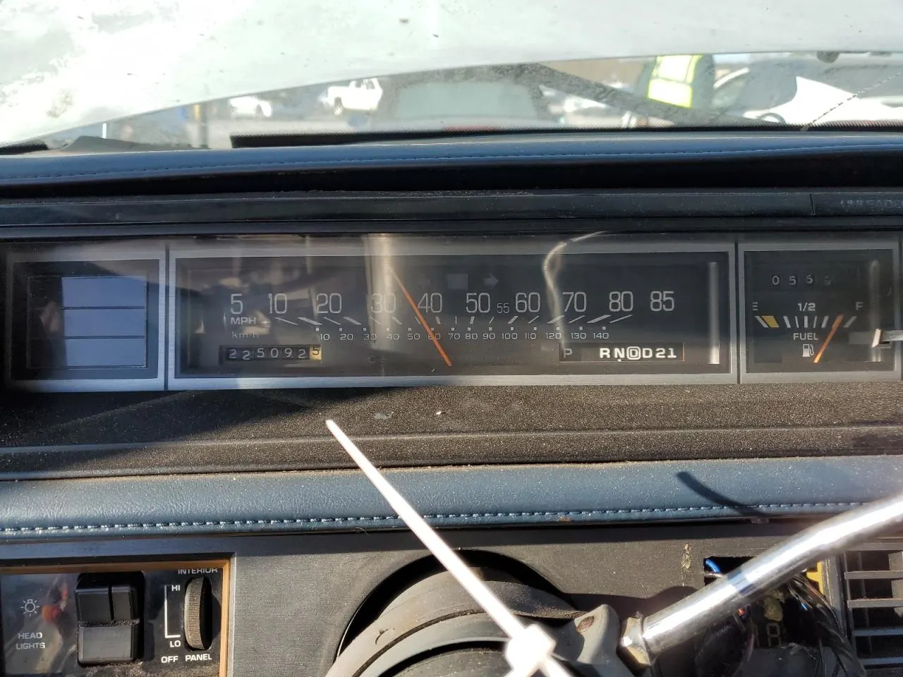 1991 Oldsmobile Delta 88 ROYALE