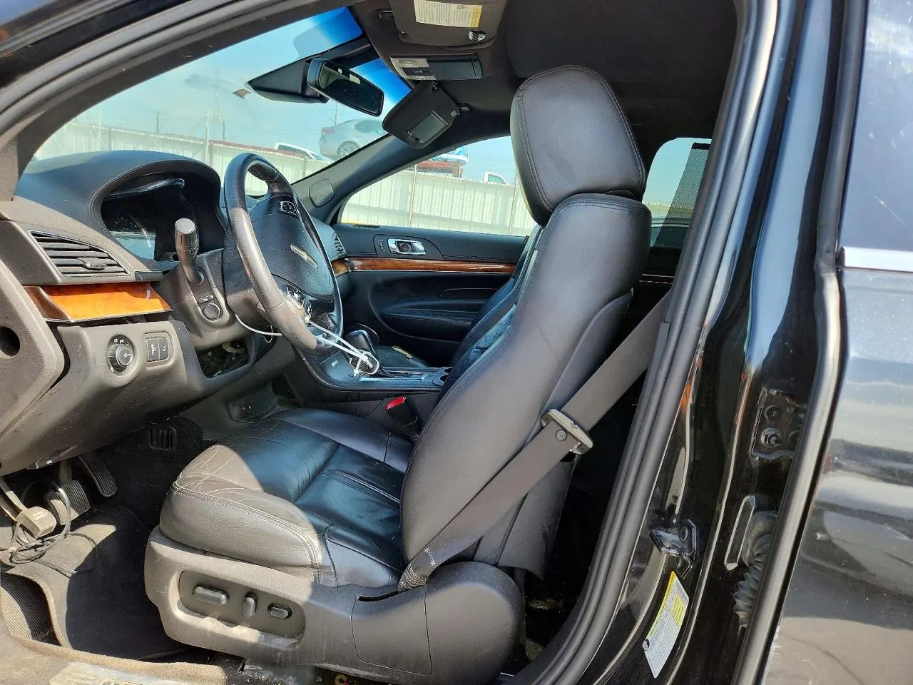 2015 Lincoln MKT