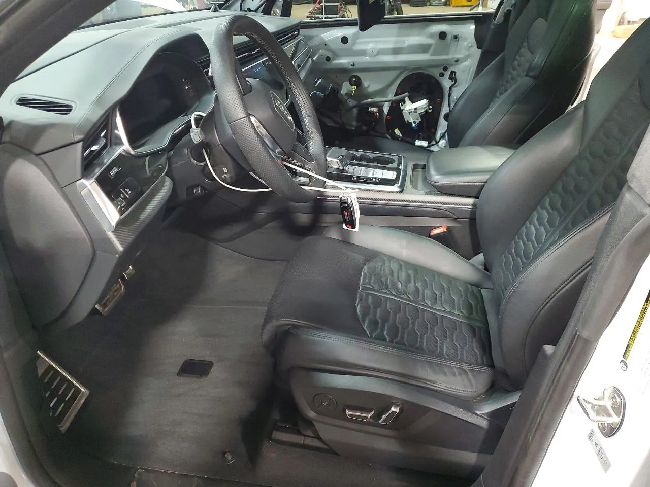 2023 Audi RS Q8
