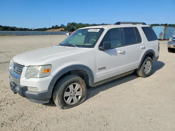 2007 Ford Explorer XLT