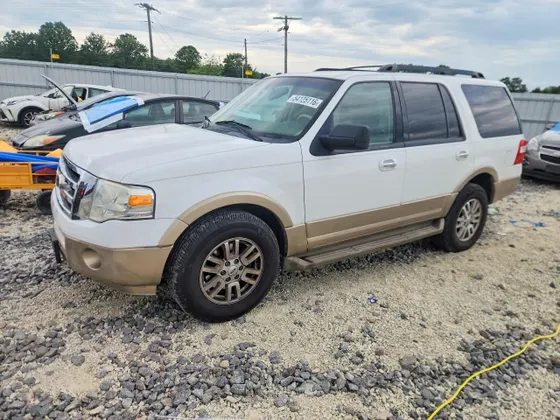 2011 Ford Expedition XLT