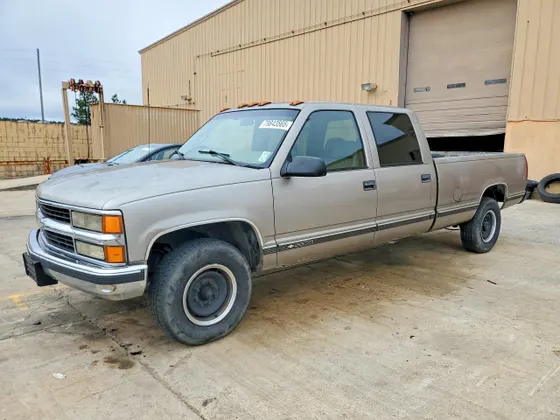 1999 Chevrolet C/K 3500 Crew Cab GMT-400