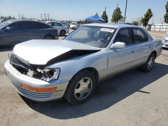 1991 Lexus LS 400