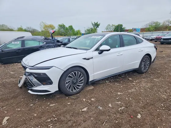 2025 Hyundai Sonata Hybrid Limited
