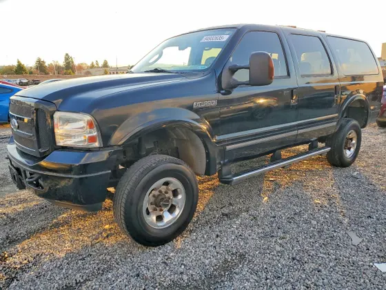 2005 Ford Excursion Limited