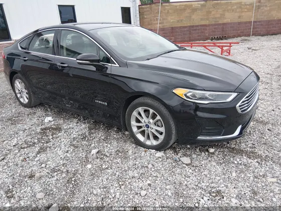 2019 Ford Fusion Hybrid SEL