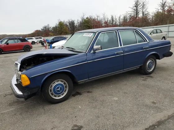 1983 Mercedes-Benz 240 Series 240D