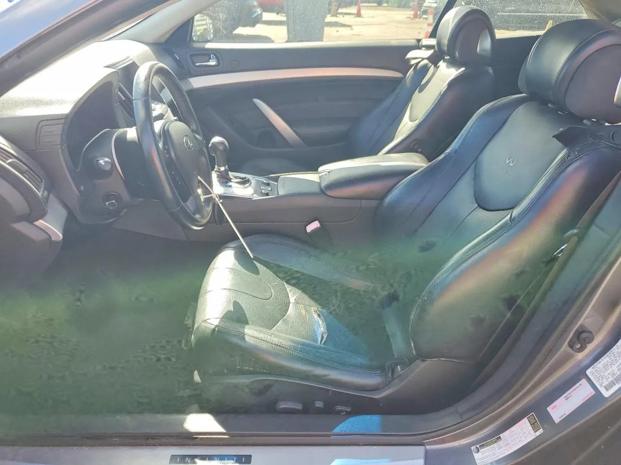 2015 INFINITI Q60 Convertible