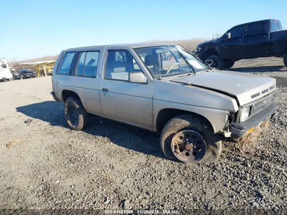 1992 Nissan Pathfinder LE