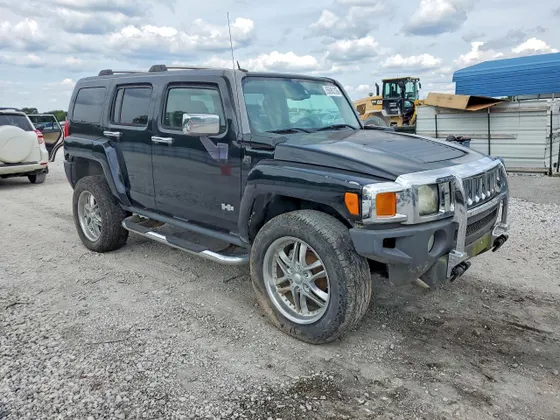 2010 HUMMER H3 SUV Luxury