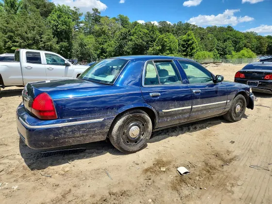 2004 Mercury Grand Marquis GS