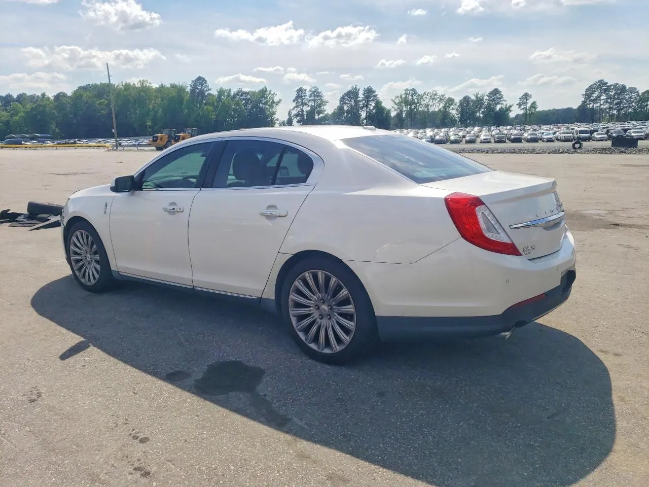 2015 Lincoln MKS