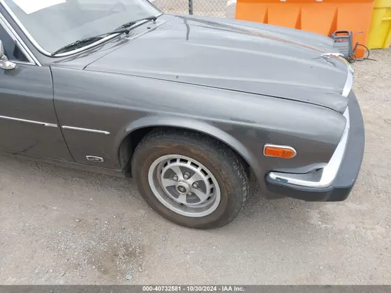 1987 Jaguar XJ