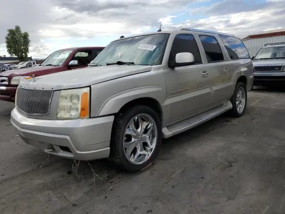 2004 Cadillac Escalade ESV ESCALADE