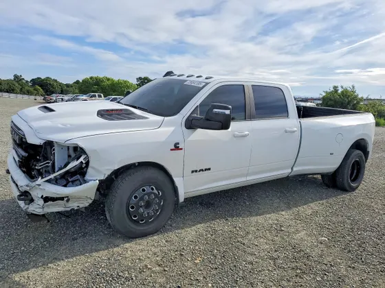 2025 Ram 3500 Laramie