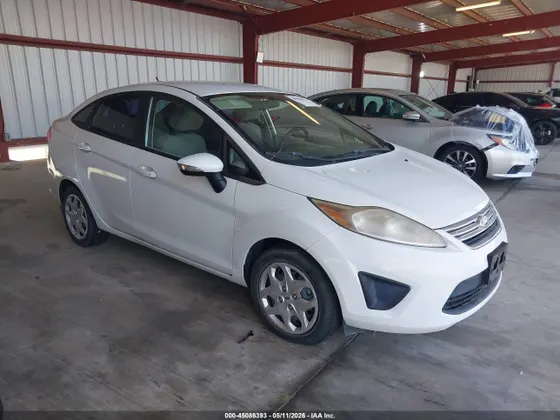 2013 Ford Fiesta SE