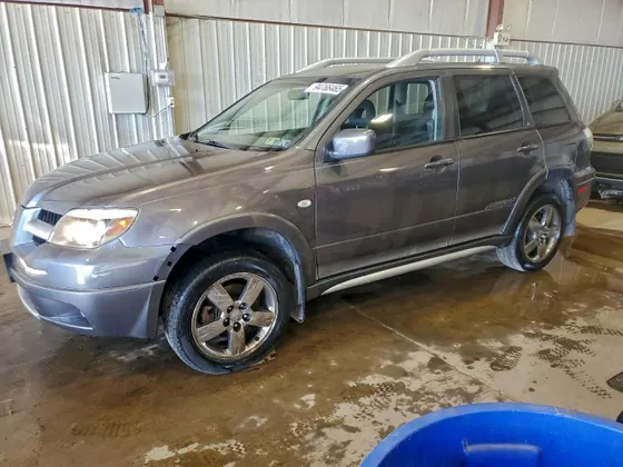 2006 Mitsubishi Outlander SE